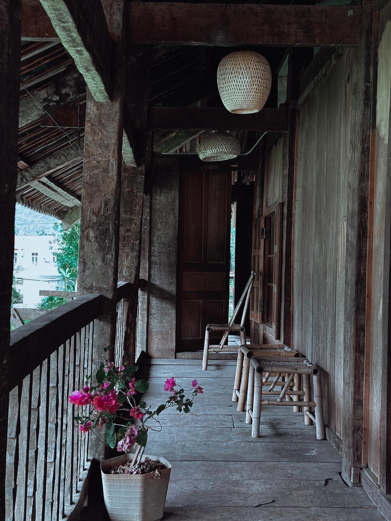Du Gia Thu'S Homestay Lang Cac Exterior photo